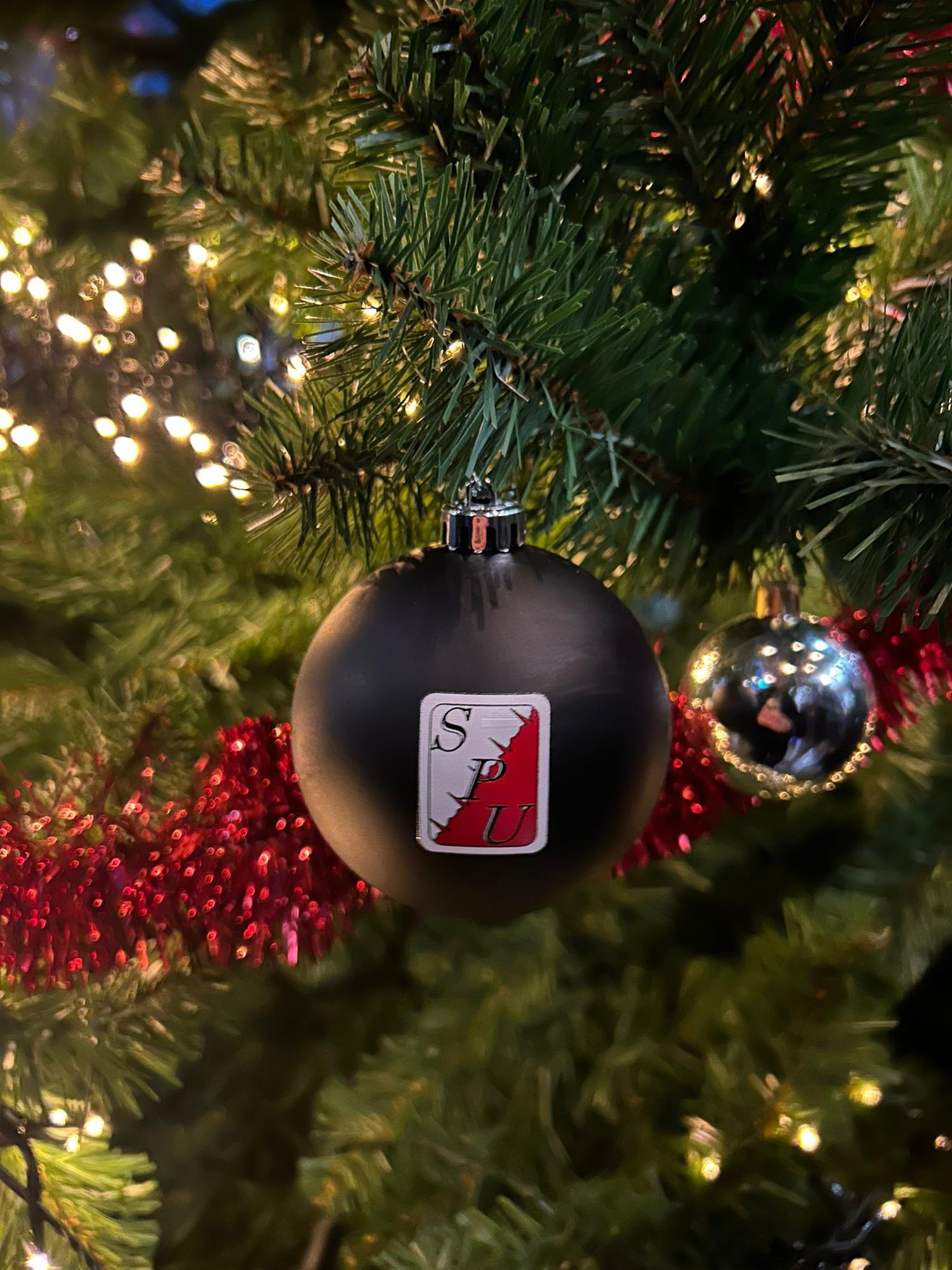 Paramedus kerstbal
